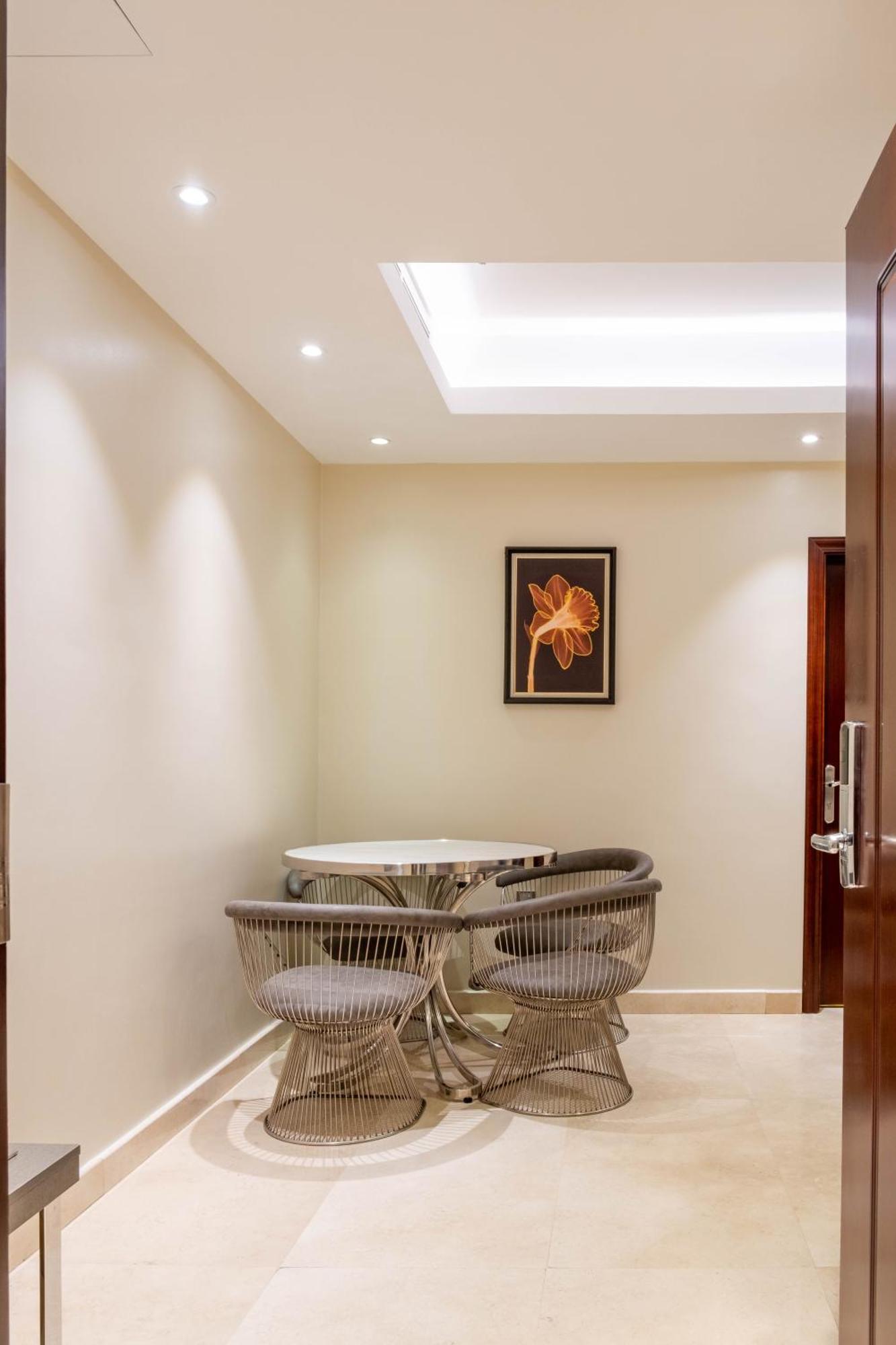 Nersyan Taiba Hotel Apartments Medina Exterior photo