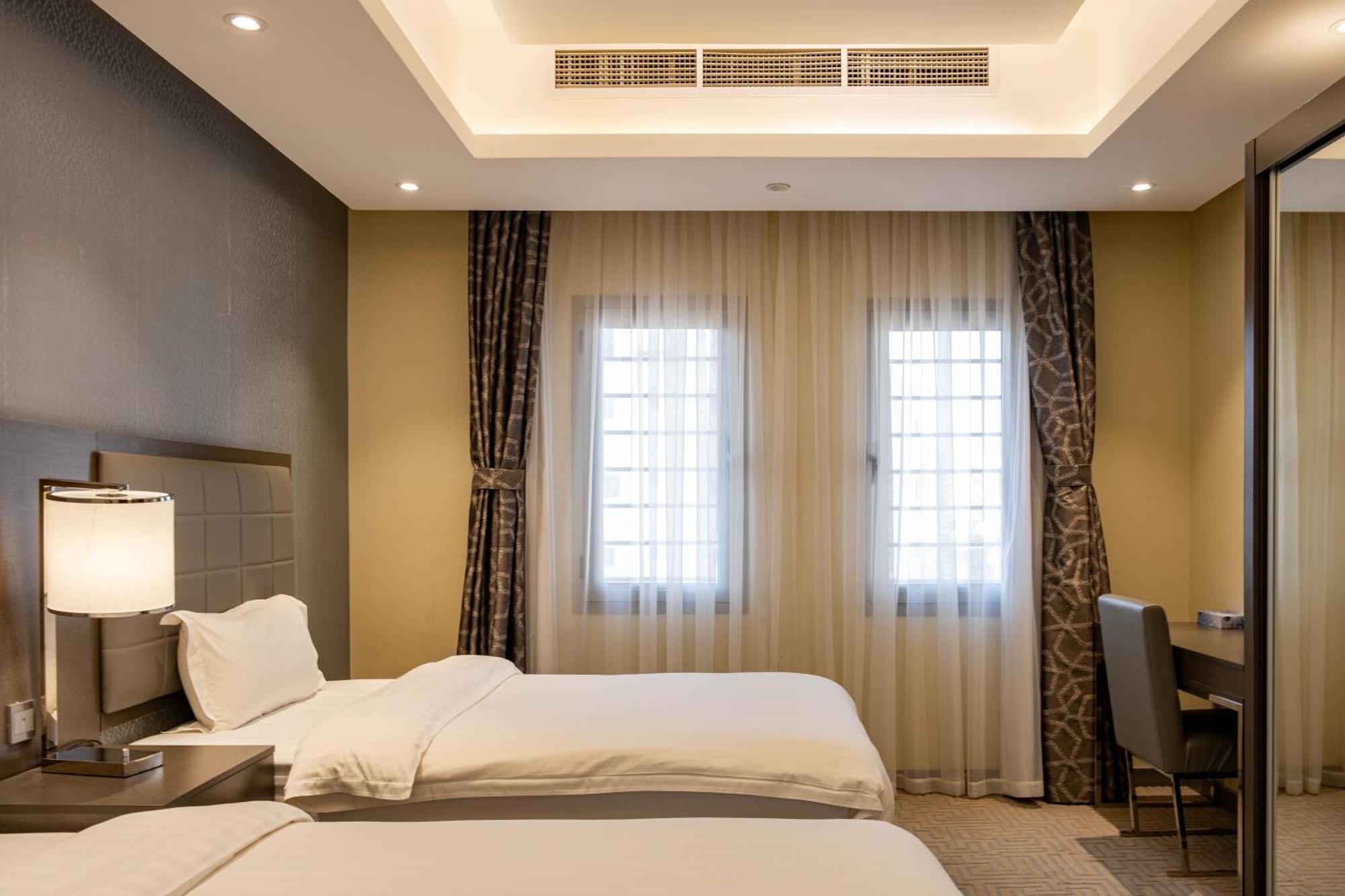 Nersyan Taiba Hotel Apartments Medina Exterior photo